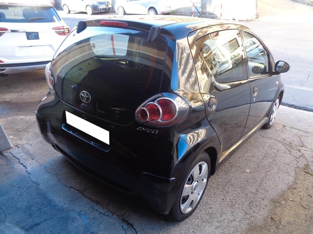 TOYOTA AYGO 1.0 SOL (FINANZIABILE)