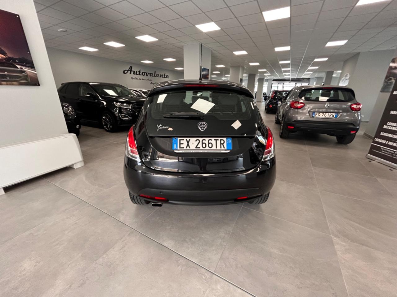 Lancia Ypsilon 1.2 69 CV 5 porte GPL Ecochic 2015