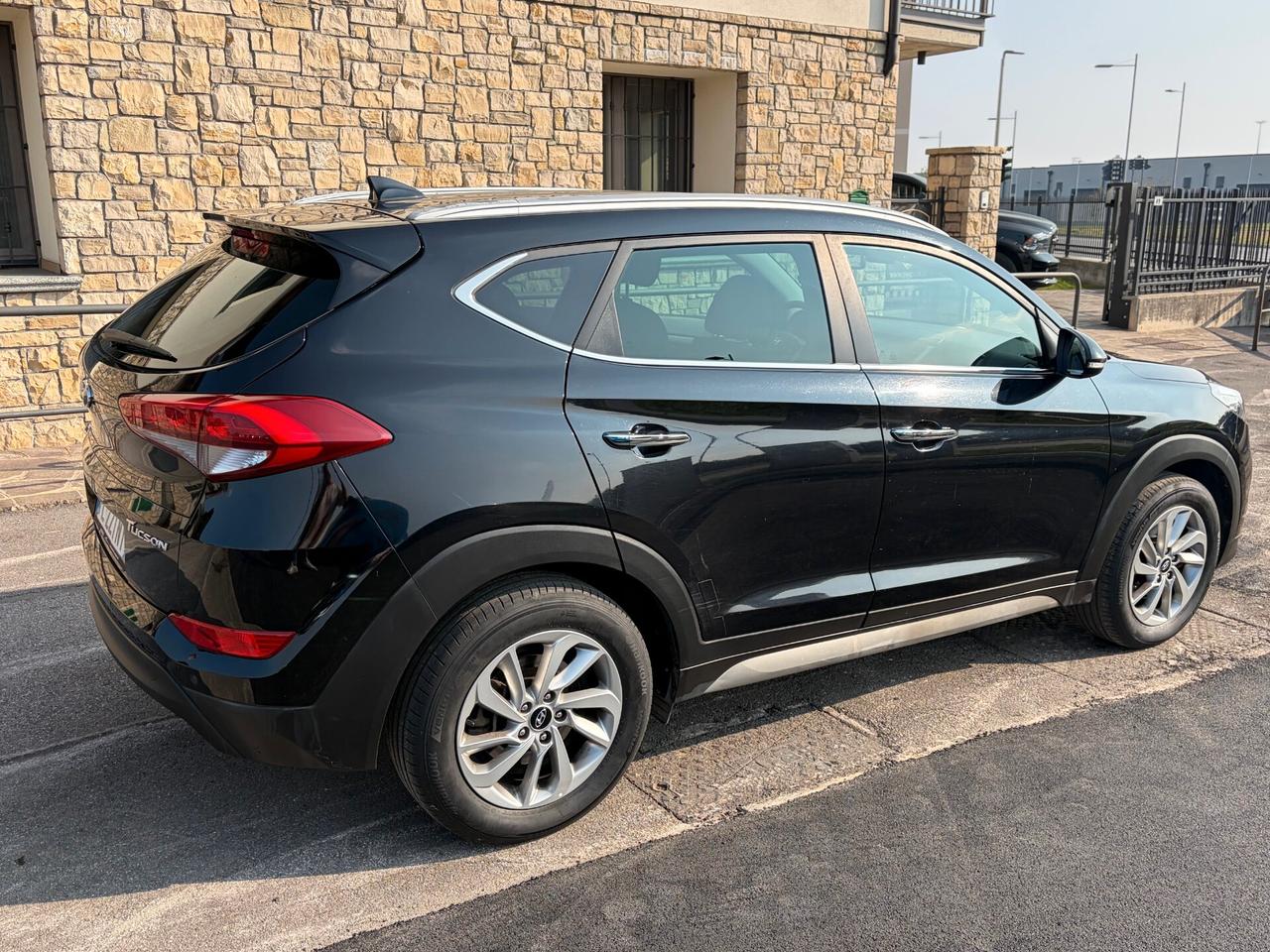 Hyundai Tucson 1.7 CRDi DCT Sound Edition