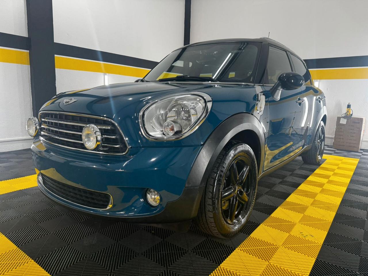 Mini Cooper Countryman 1.6 One D