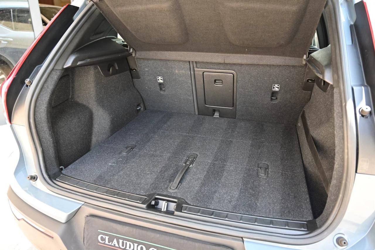 Volvo XC40 D4 AWD 190 CV TETT0