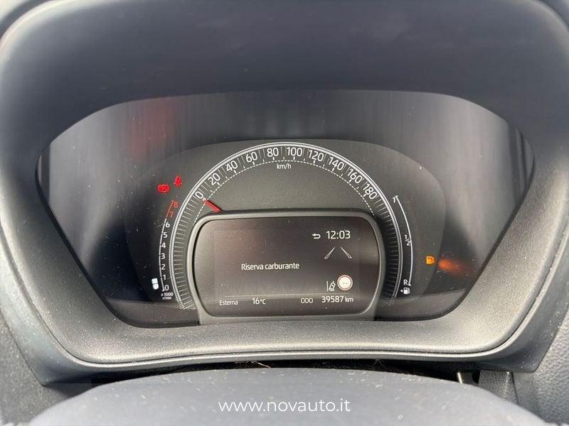 Toyota Aygo X 1.0B (72 CV) Active