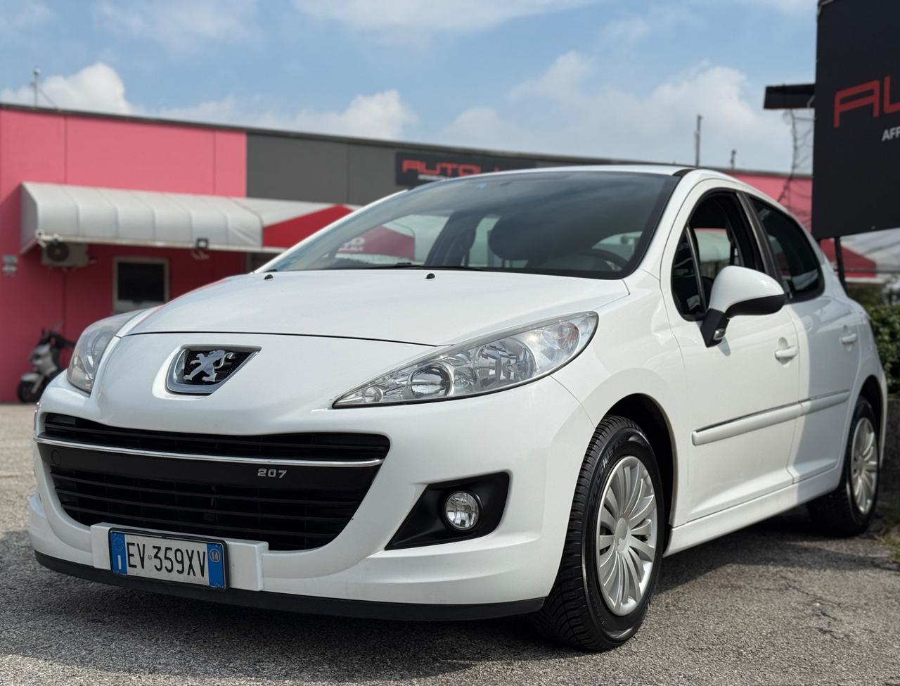 Peugeot 207 Plus 1.4 HDi 70CV 5 porte PERFETTA 2014