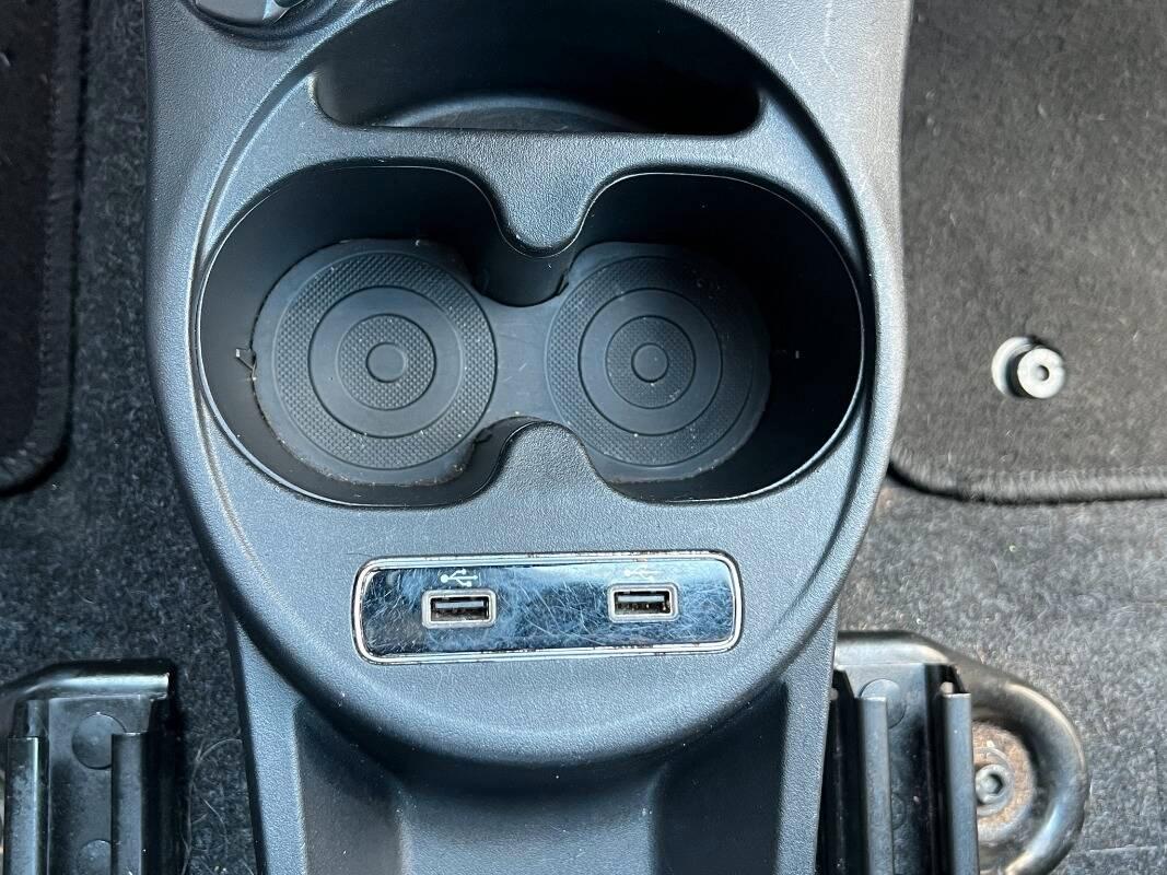 Fiat 500 1.0 hybrid Connect 70cv