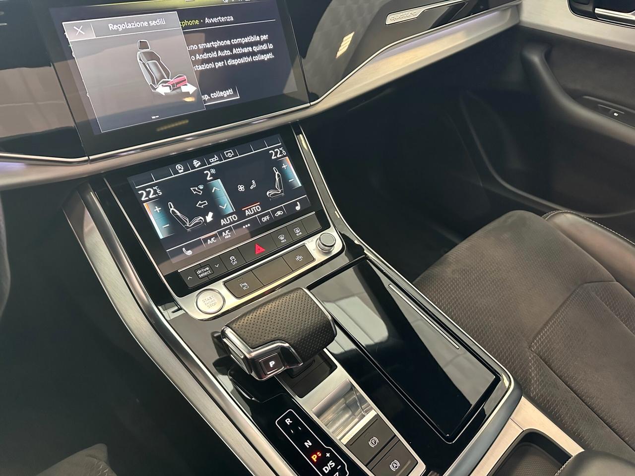 Audi Q8 50 TDI 286 CV quattro tiptronic Sline tetto apribile iva