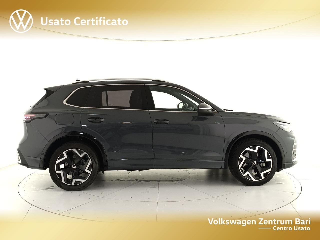 Volkswagen Tiguan 2.0 tdi r-line 150cv dsg