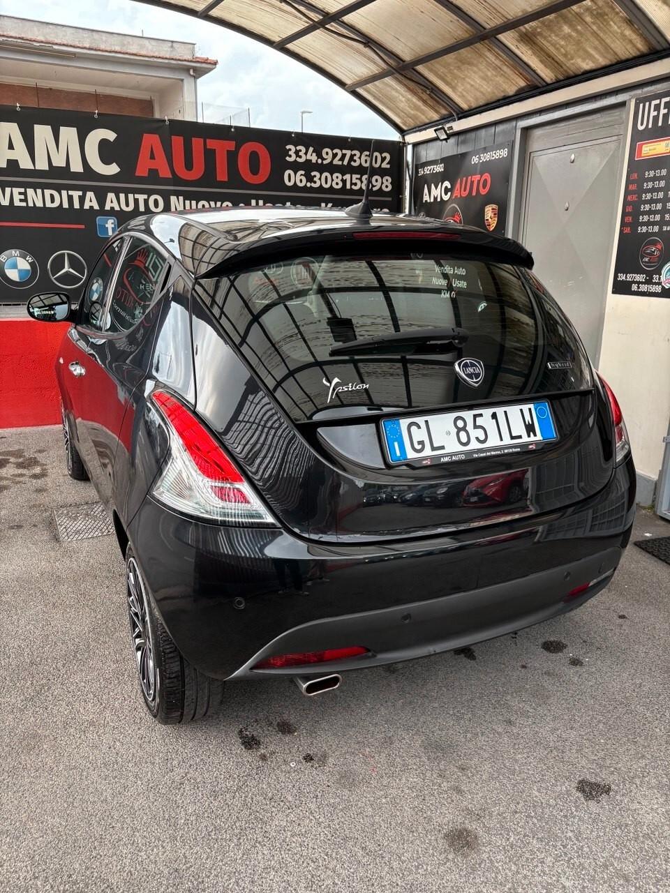 Lancia Ypsilon 1.0 FireFly 5 porte S&S Hybrid Gold