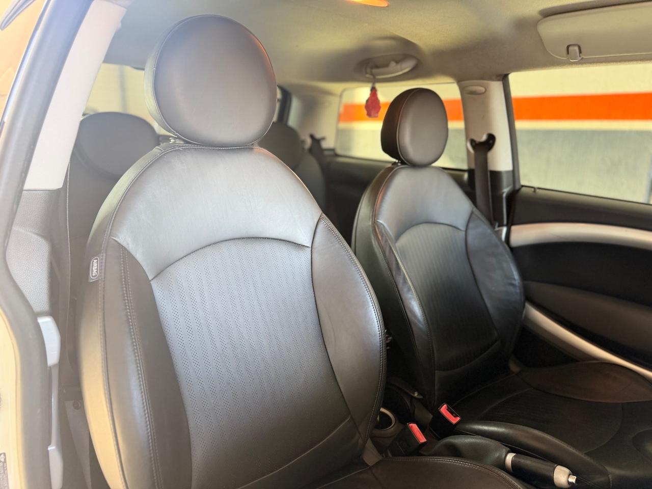 Mini 1.6 16V Cooper D Chili NEOPATENTATI