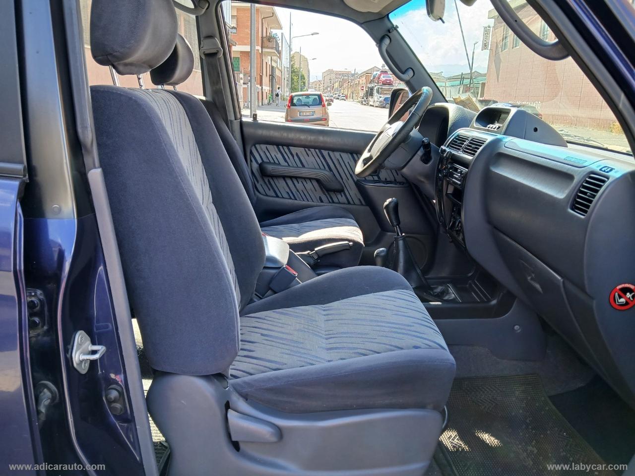 TOYOTA Land Cruiser 3.0 TD 5p.