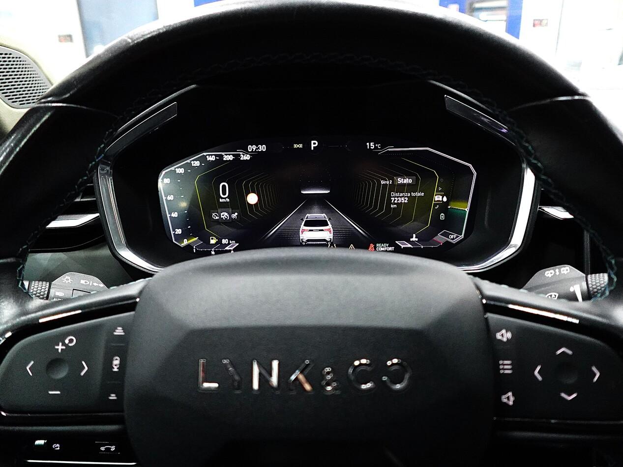 Lynk and Co 01 1.5 BZ 143 CV HEV 01