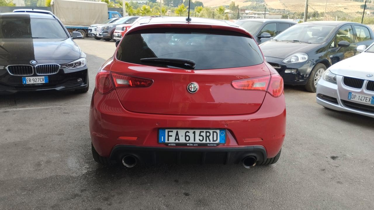 Alfa Romeo Giulietta 1750 Turbo TCT Quadrifoglio Verde