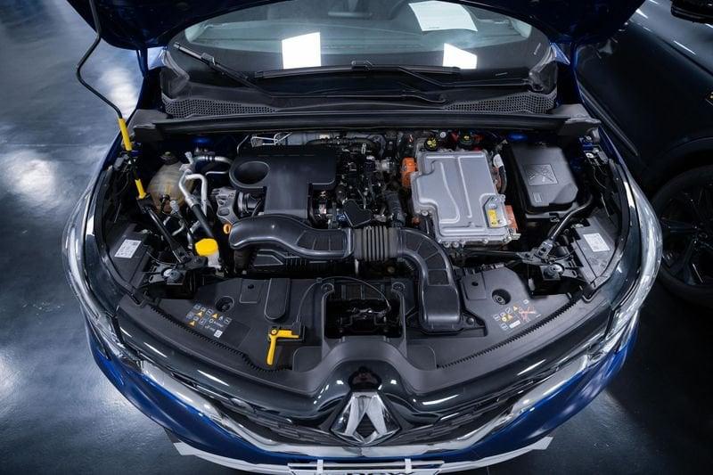 Renault Captur 1.6 E-Tech hybrid Zen 145cv
