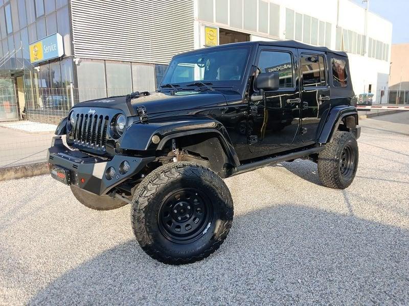 Jeep Wrangler 3ª serie Unlimited 2.8 CRD DPF Sahara Auto