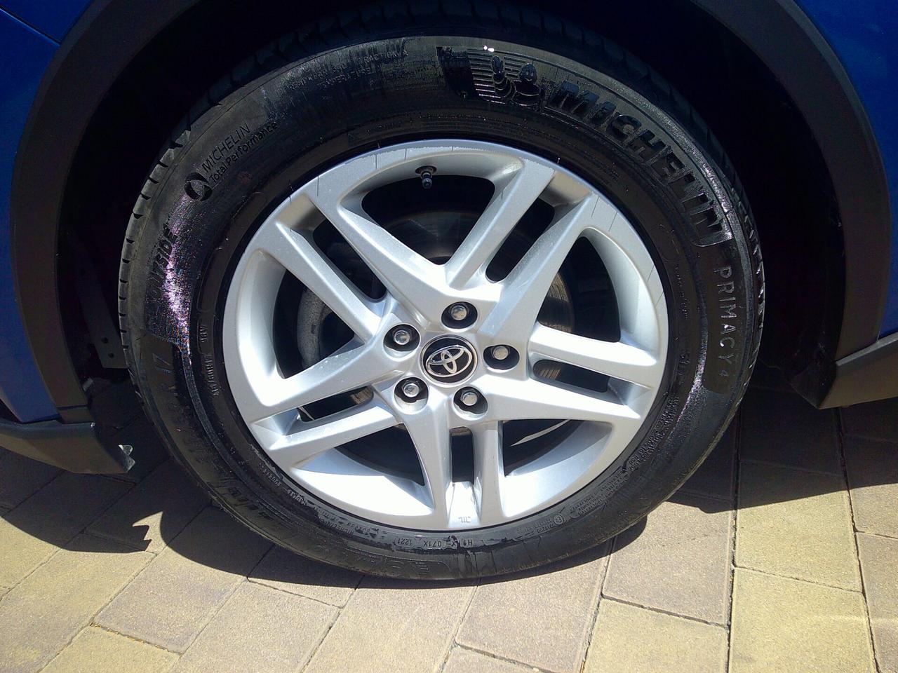 Toyota C-HR 1.8 Hybrid E-CVT Active