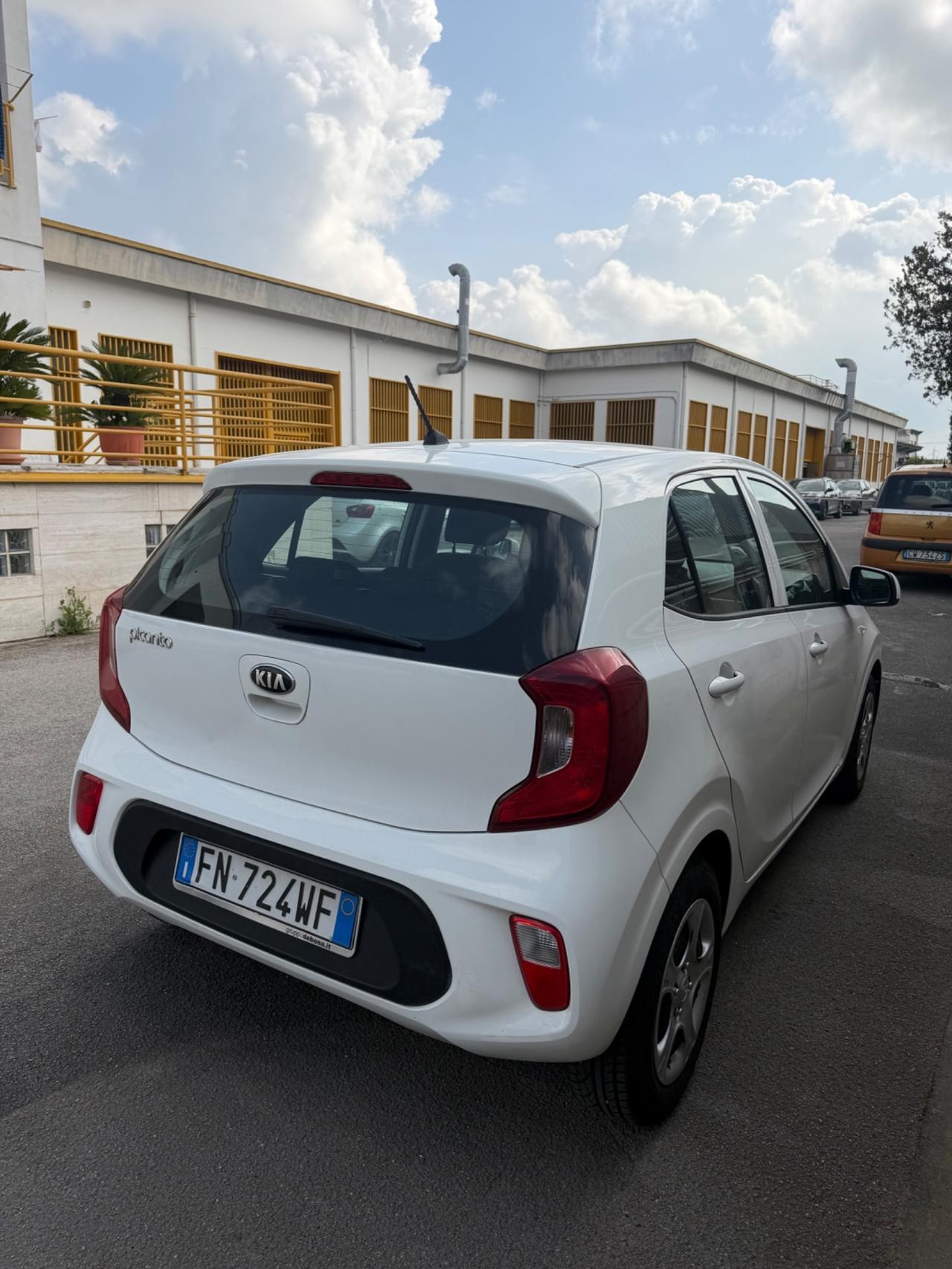 Kia Picanto 1.0 12V 5 porte Active