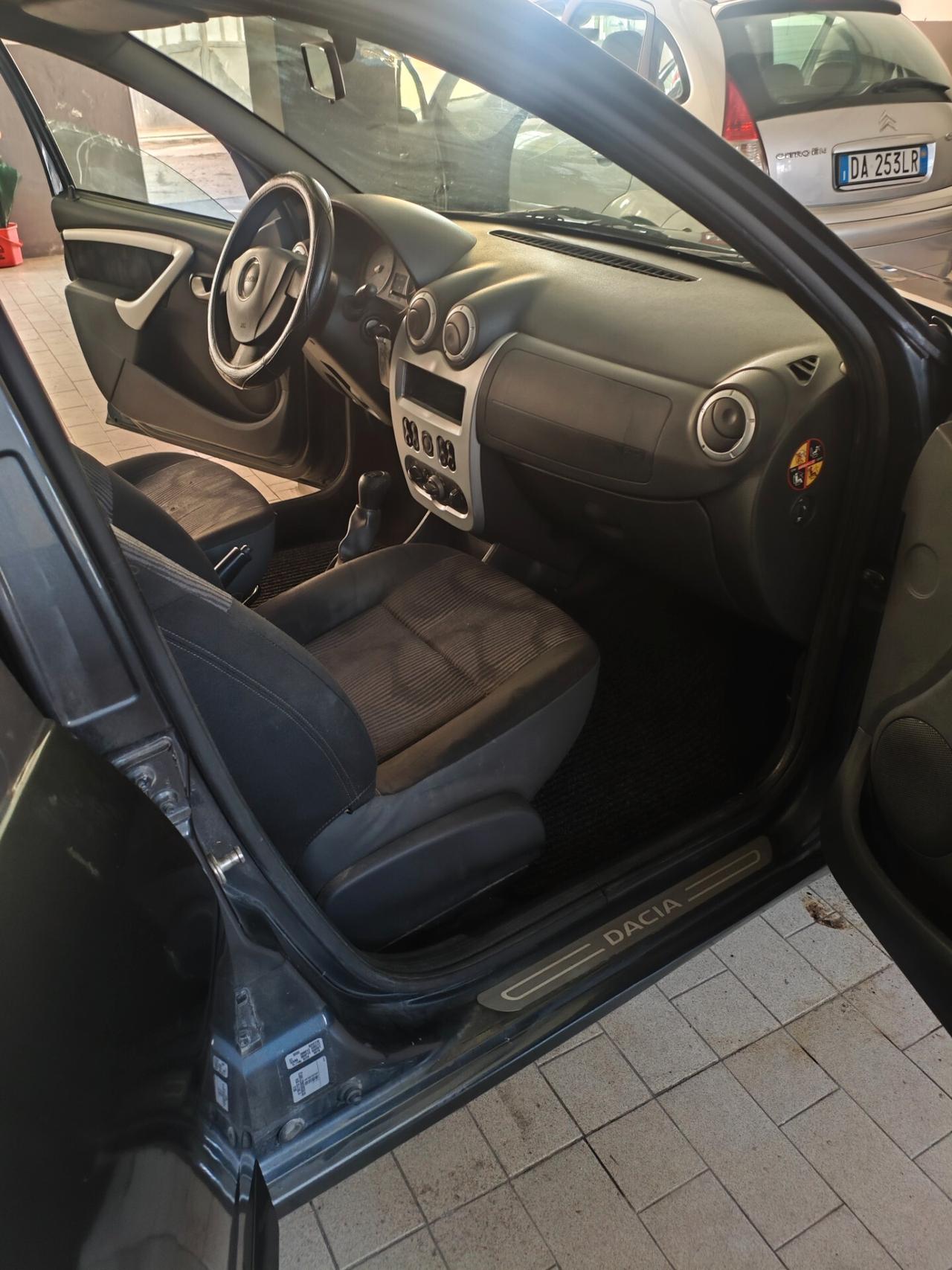 Dacia Logan 1.4 Lauréate