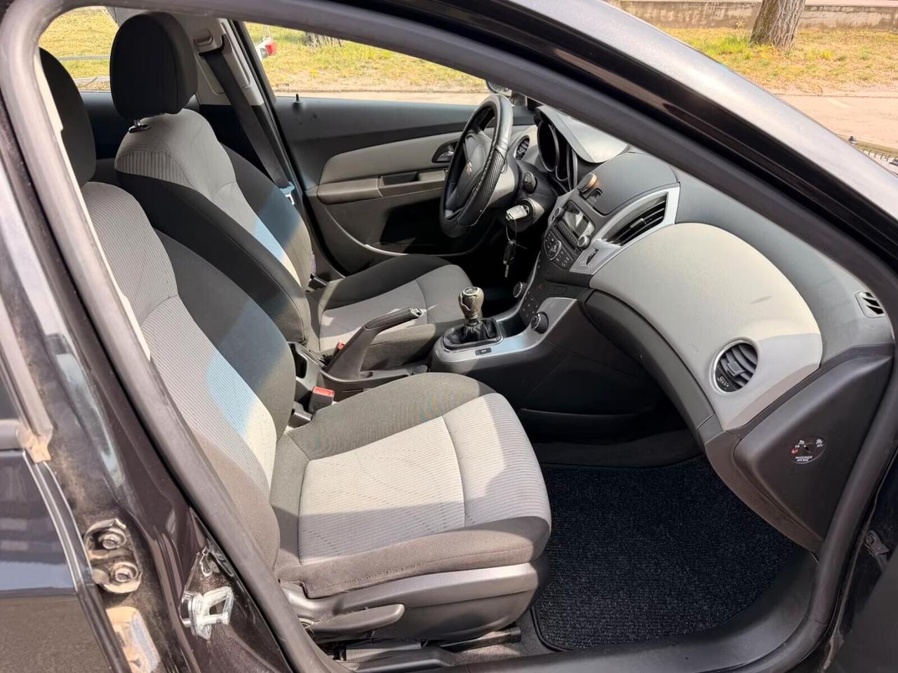 Chevrolet Cruze 1.6 5 porte LS