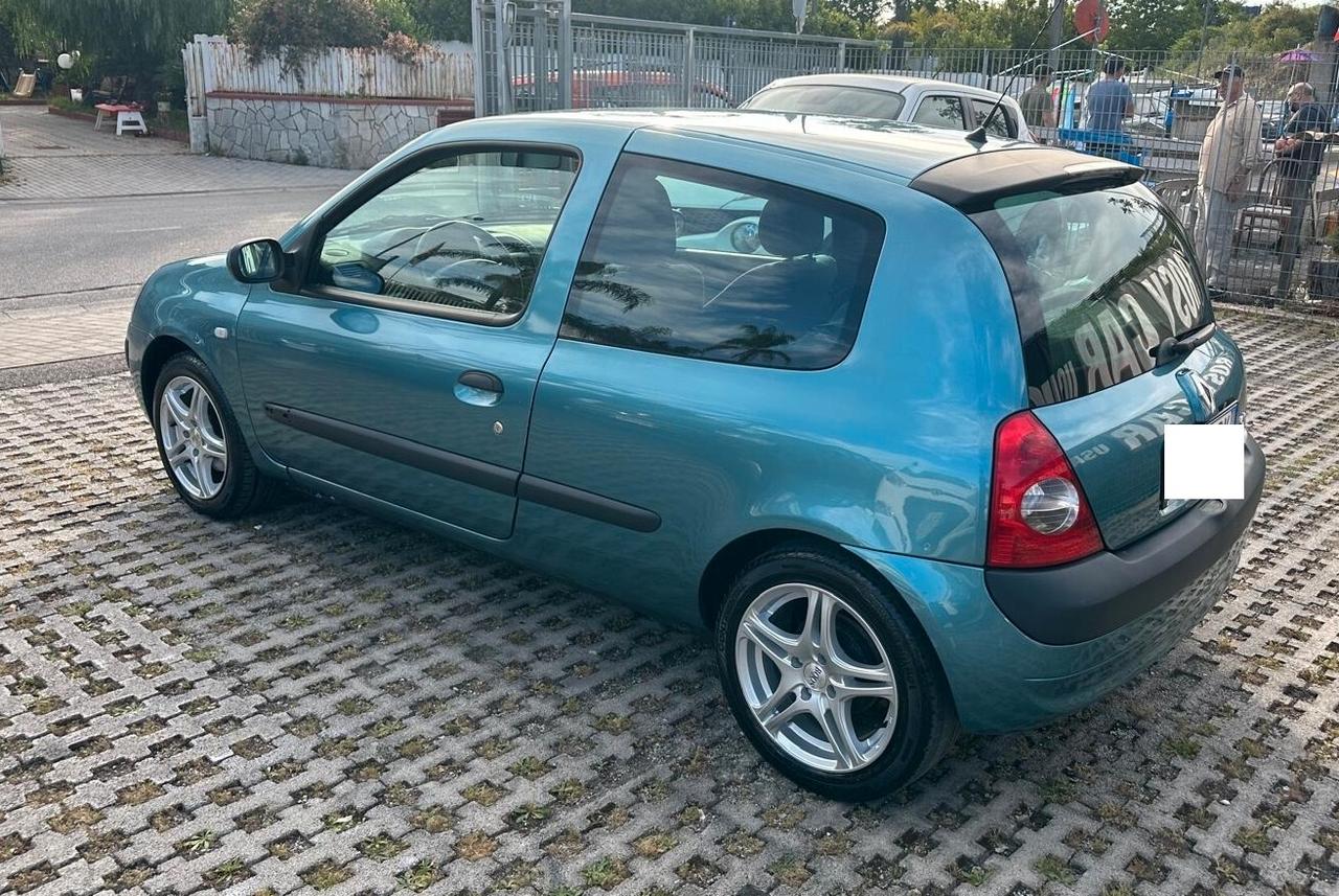 Renault Clio 1.5 dCi 82CV cat 3 porte Initiale-07/2003