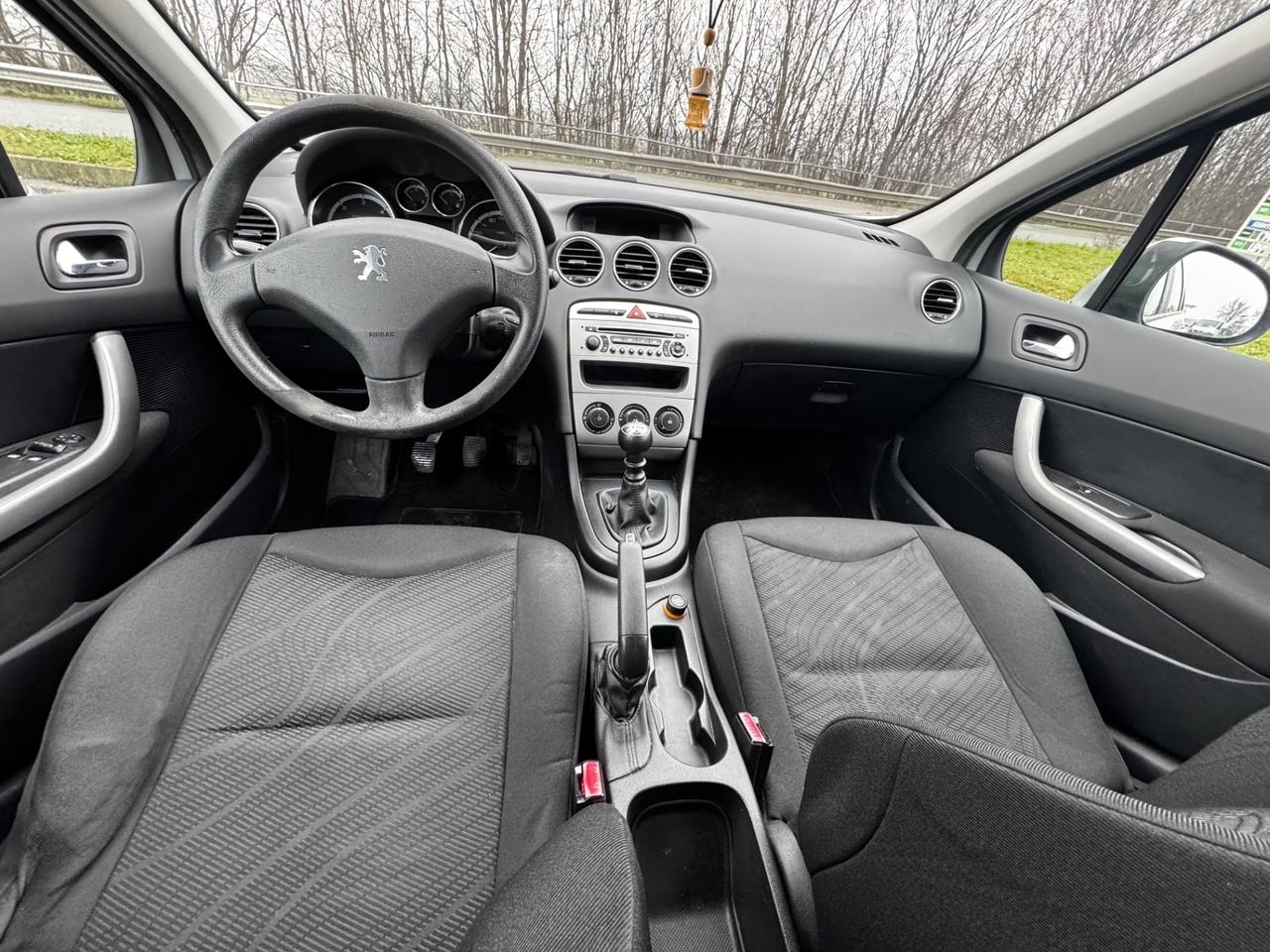 Peugeot 308 1.6 HDi 90CV FAP 5p. Premium