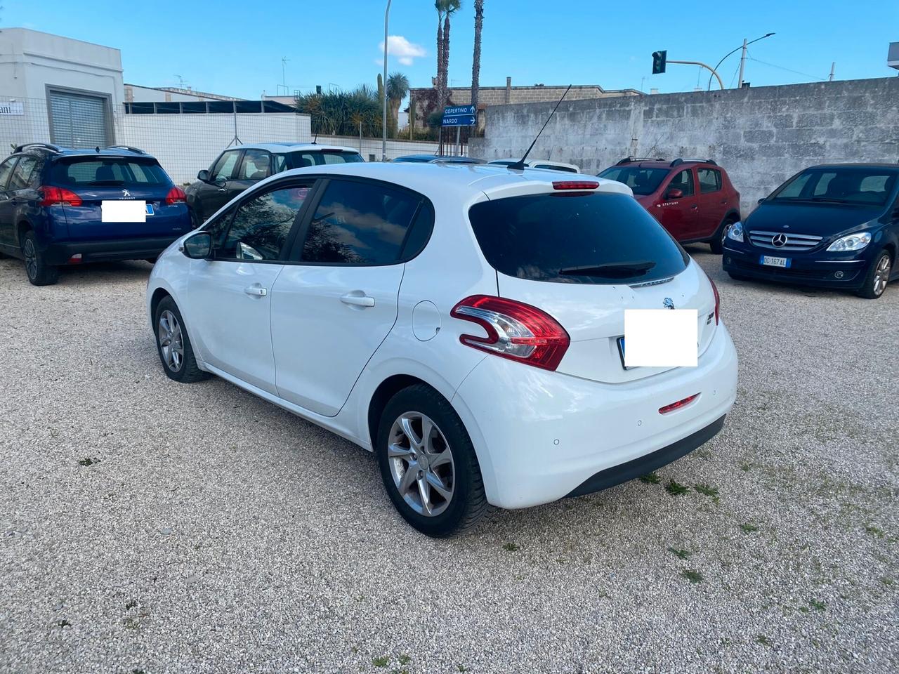 Peugeot 208 1.6 e-HDi 92 CV Stop&Start 5 porte Active