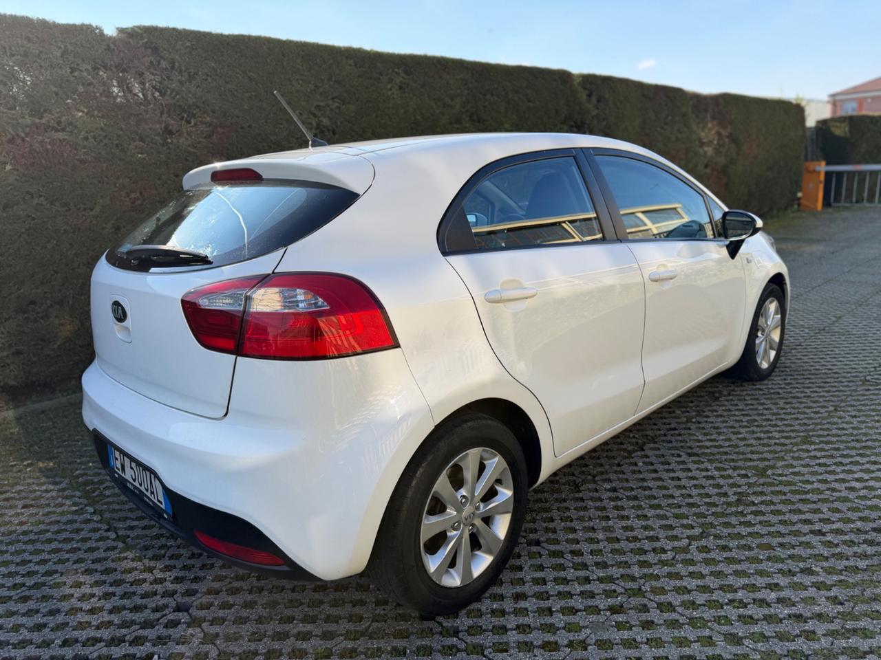 Kia Rio 1.1 CRDi 5p. Active