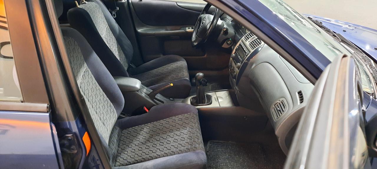 Mazda 323 F 1.6i 16V cat 5 porte Touring
