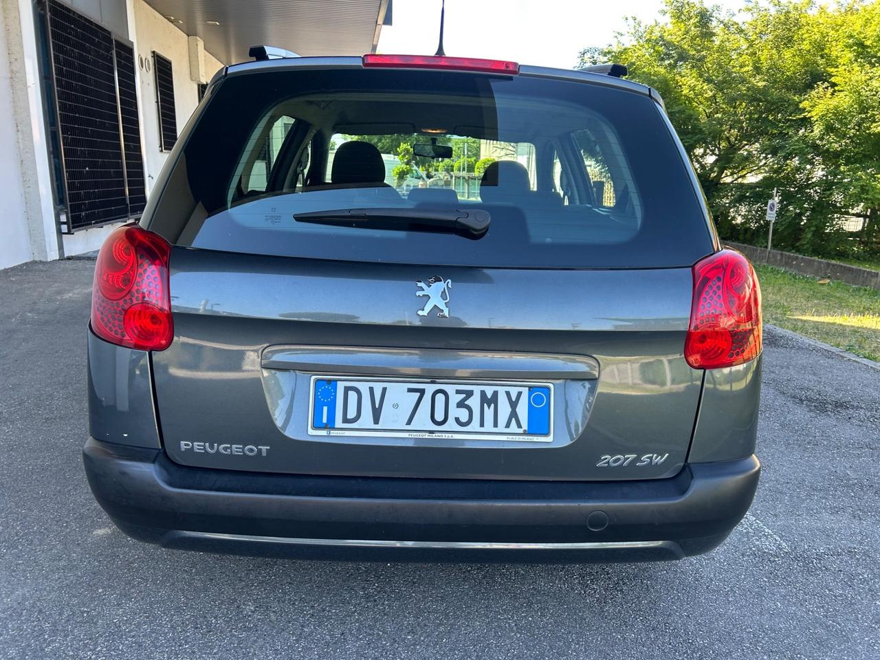 Peugeot 308 1.6 HDi 90CV 5p. Tecno
