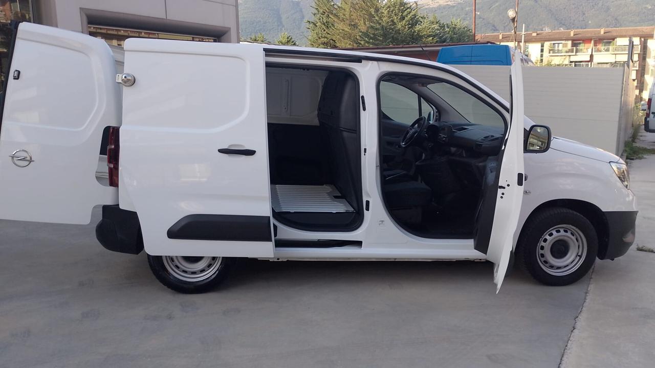 Opel Combo CARGO 4P VETT. FURGONATA 1.5 DIESEL 100CV EDITION L1 650 KG MT6