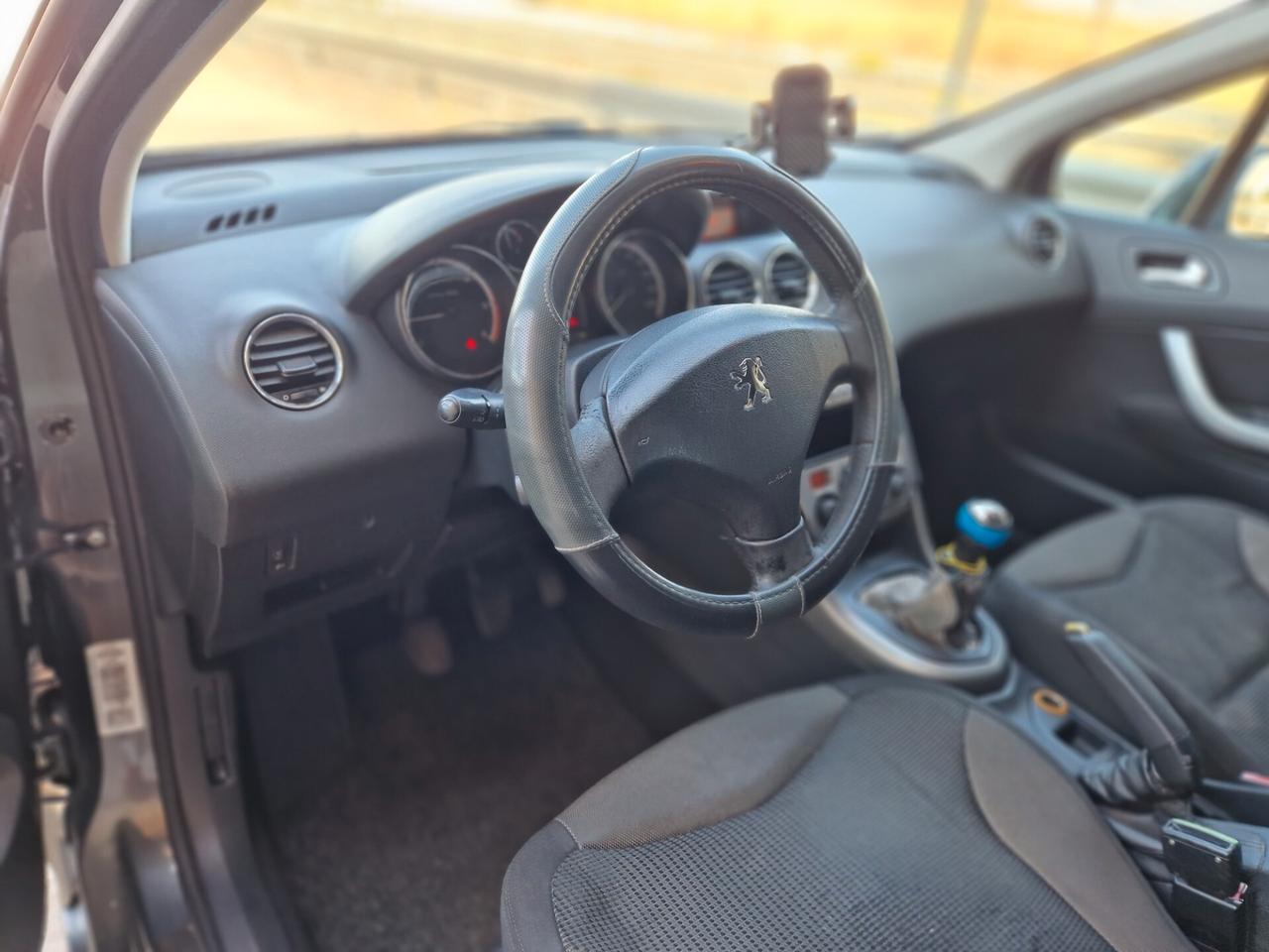 Peugeot 308 1.6 HDi 90CV 5p. Premium