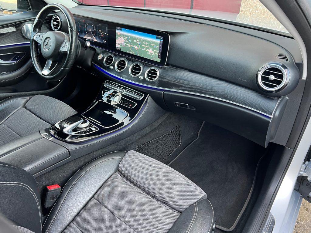 Mercedes-Benz E 220 d S.W. Auto Premium AMG