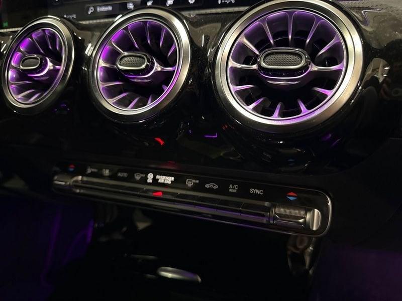 Mercedes-Benz Classe A A 180 d Premium Night edition Plus auto