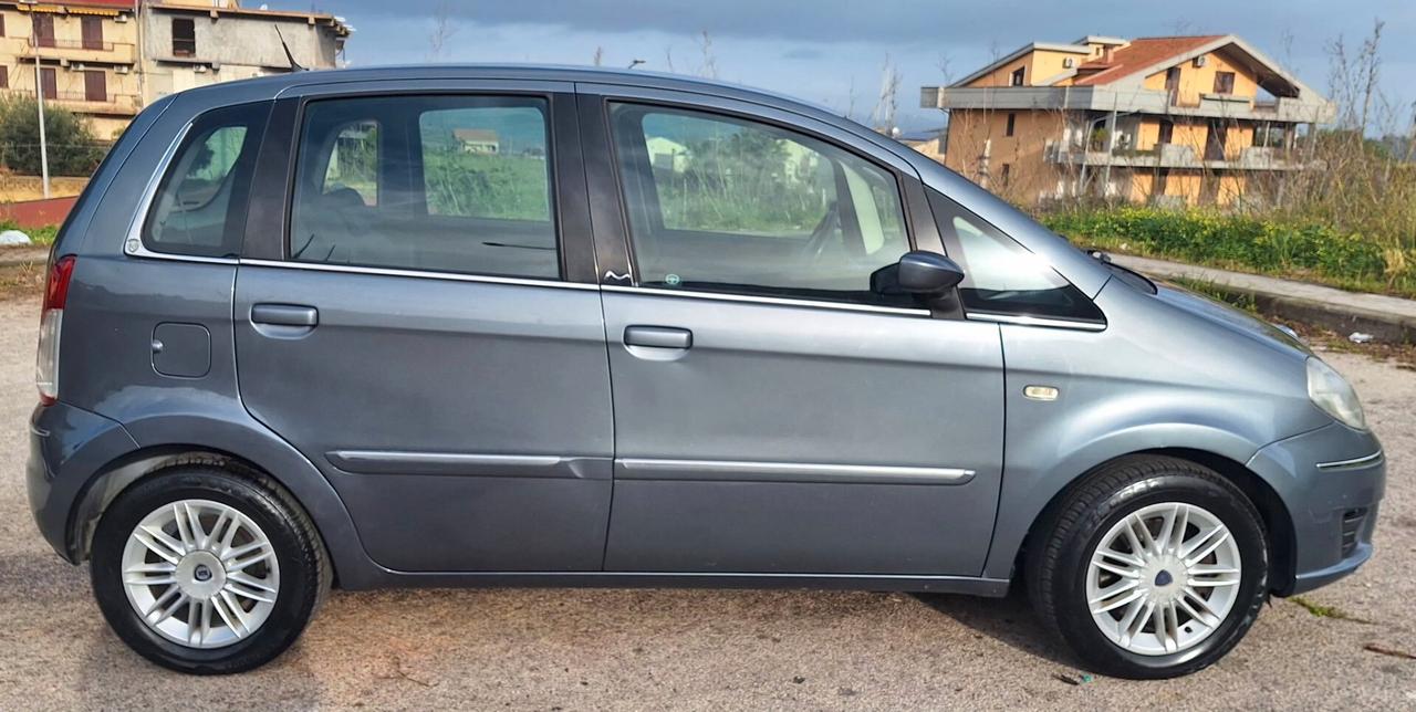 Lancia MUSA 1.3 Multijet 16V 90 CV Oro