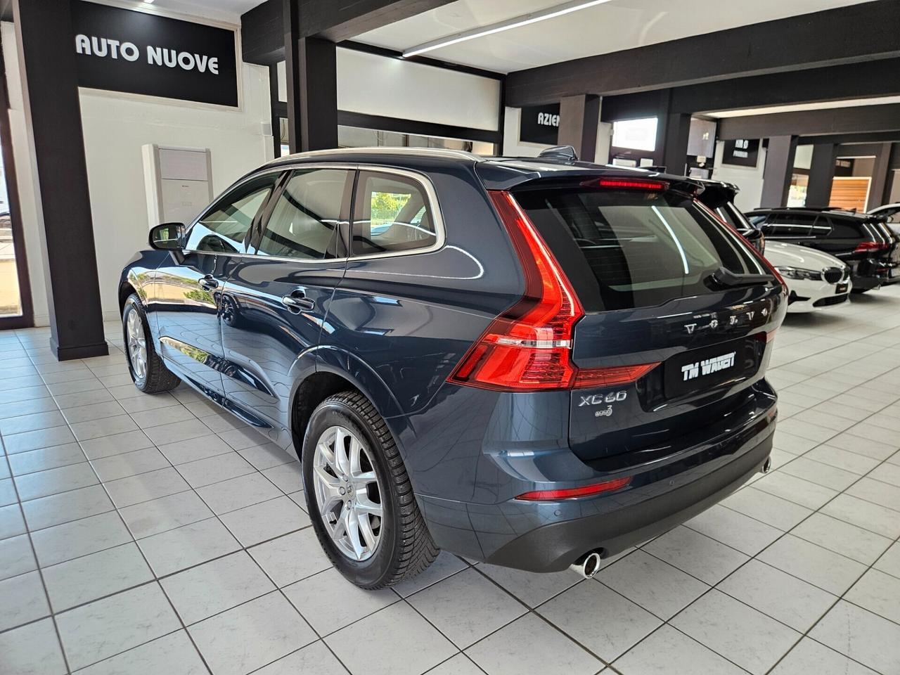 Volvo XC60 2.0 b4 Momentum awd auto my20 - IVA ESPOSTA