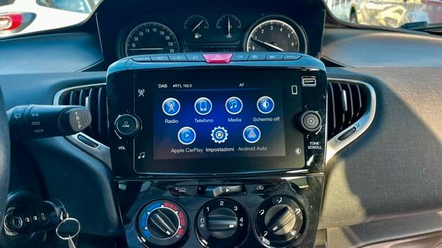 Lancia Ypsilon 1.2 Gold Gpl 69cv "IDONEA X NEOPATENTATI"