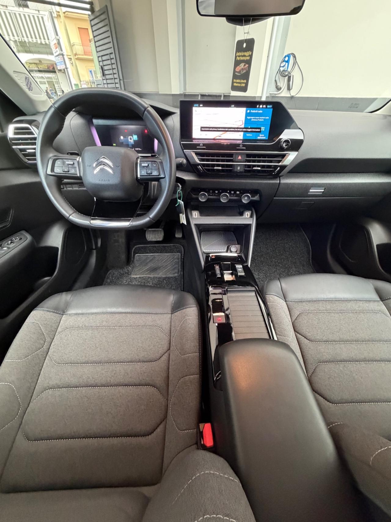 Citroen C4 BlueHDi 130 S&S EAT8 Shine