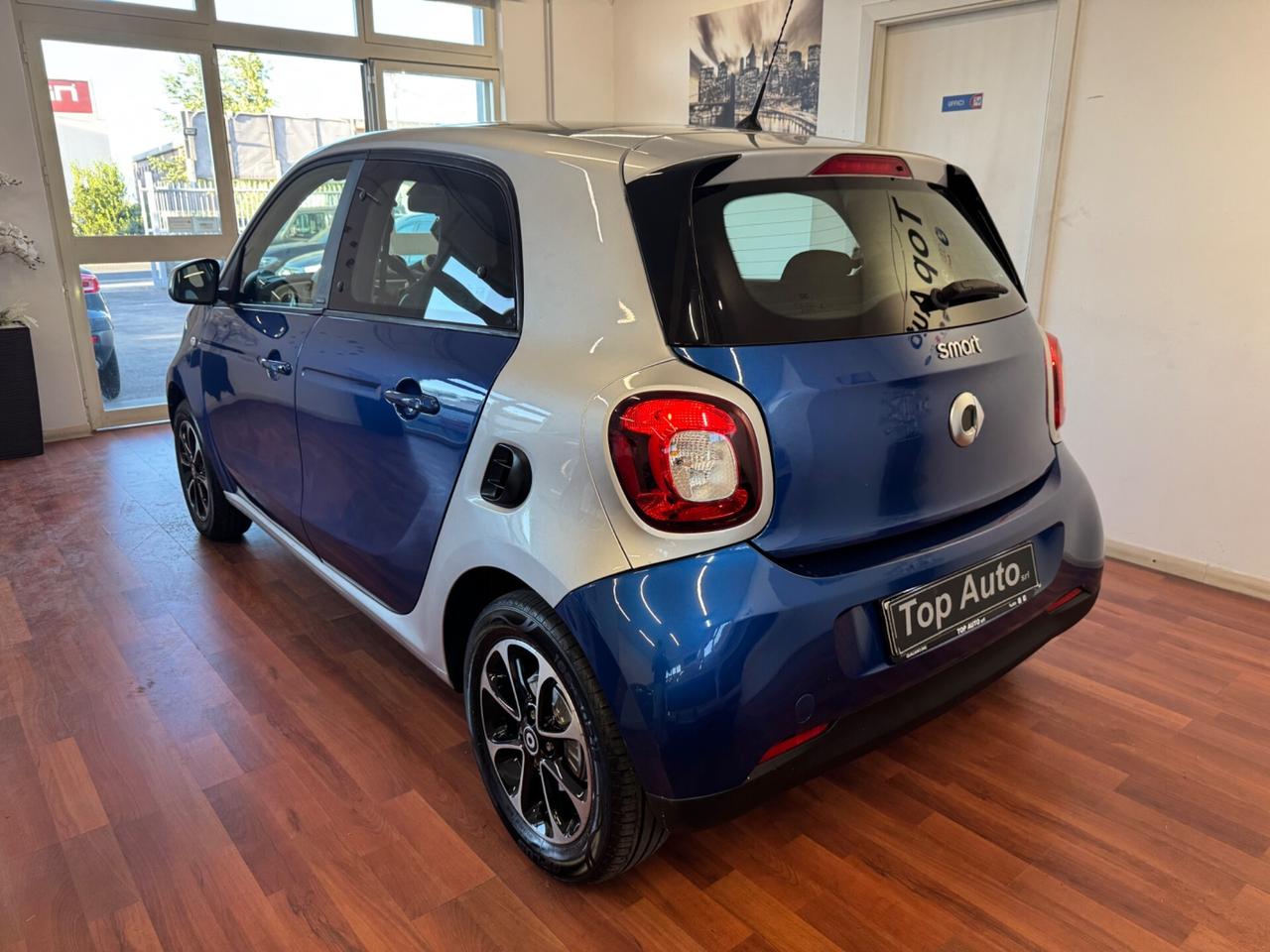 SMART FORFOUR 70 1.0 PASSION