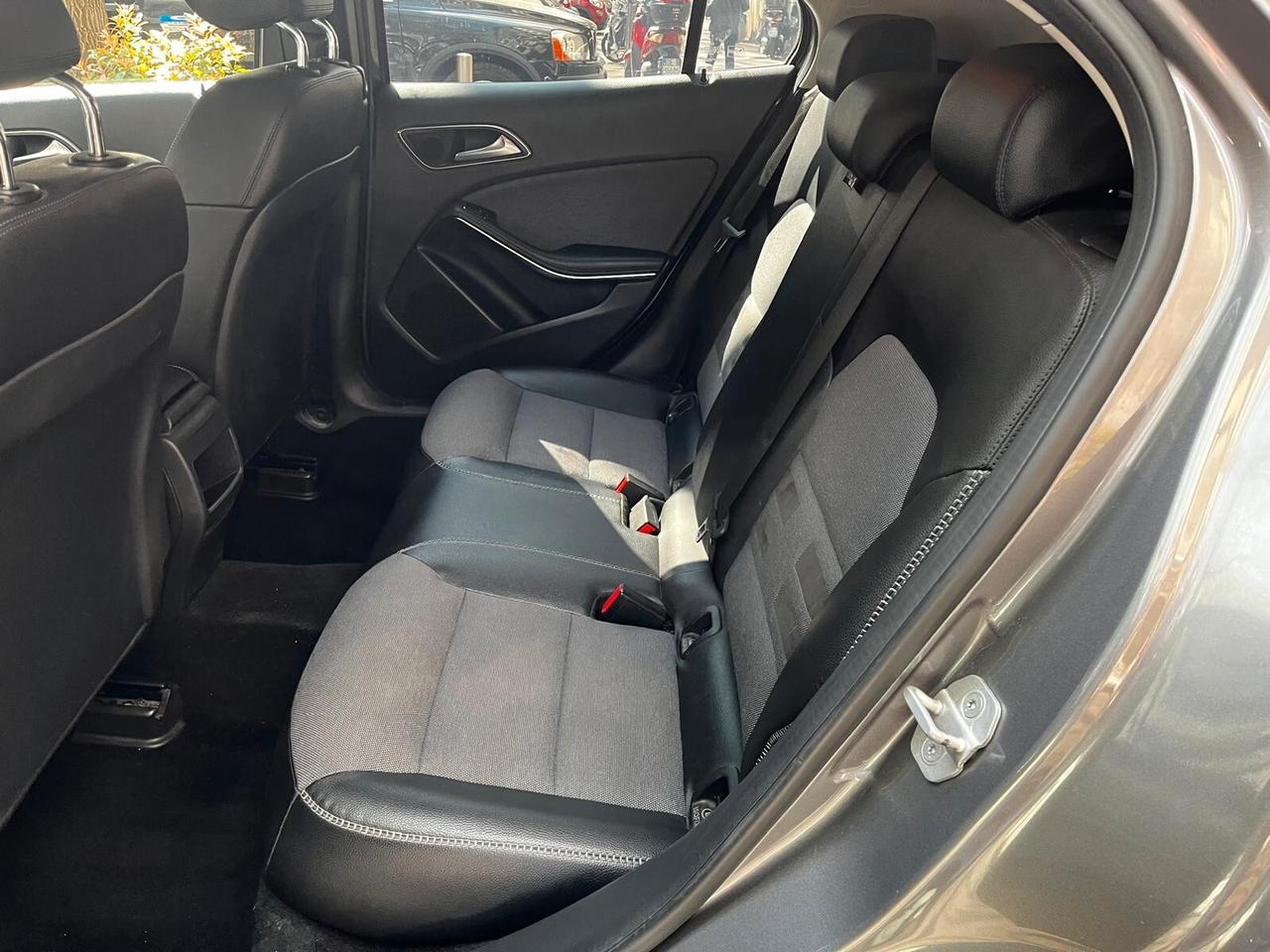 Mercedes-benz GLA 200 CDI Automatic 4Matic Premium