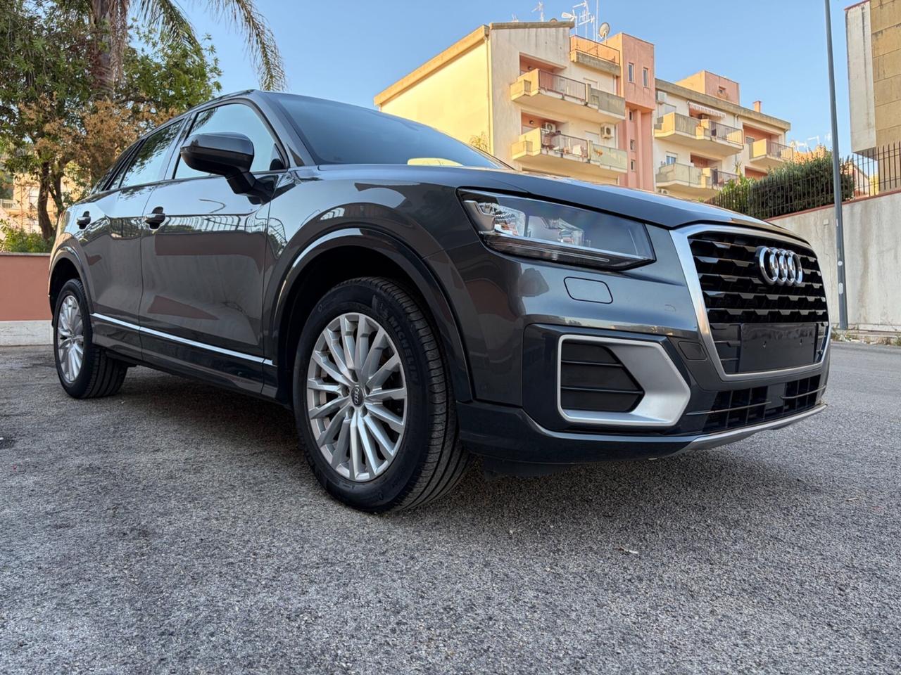 Audi Q2 1.6 TDI Design Unico proprietario