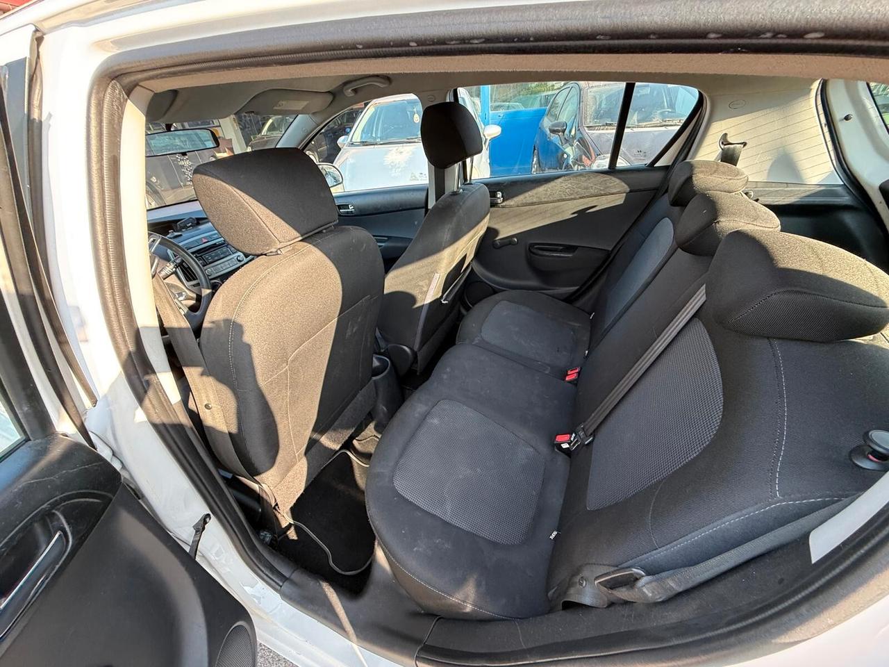 Hyundai i20 1.4 CRDi 5p. Sound Edition