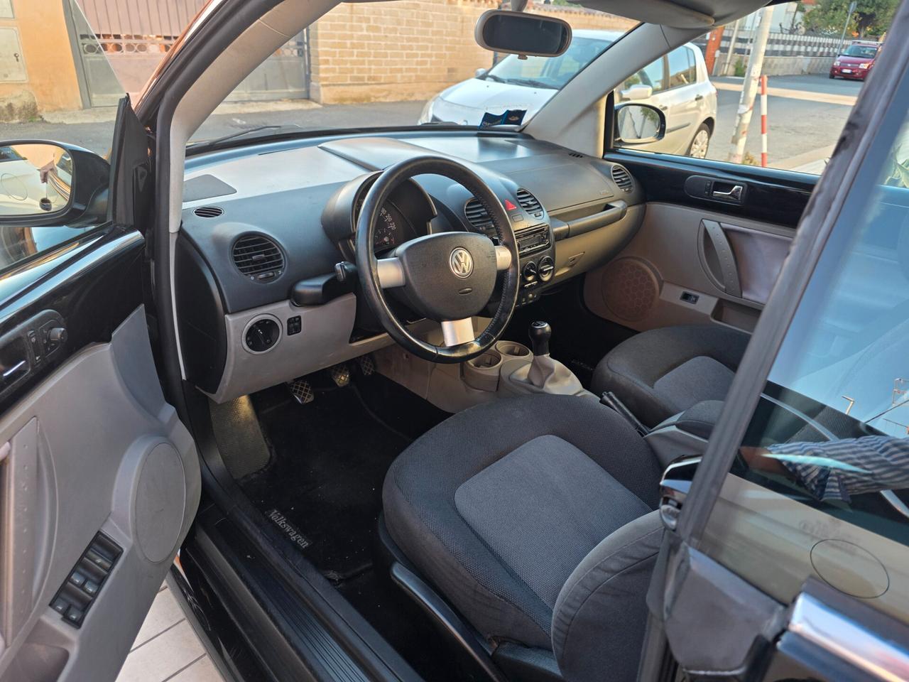 Volkswagen New Beetle 1.9 TDI 105CV Cabrio