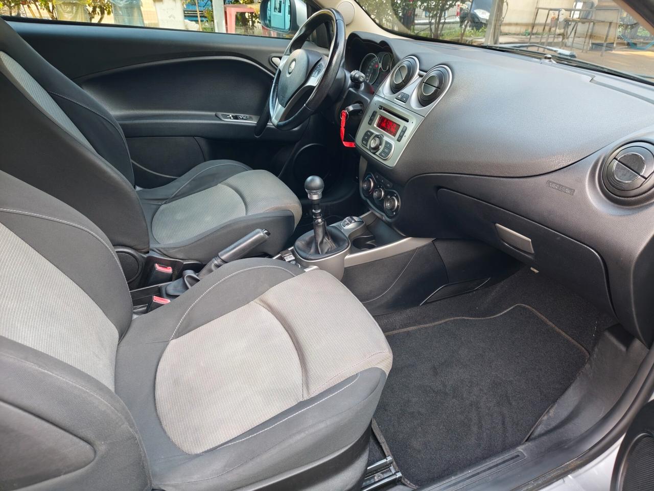 Alfa Romeo MiTo 1.4 105 CV M.air S&S Distinctive