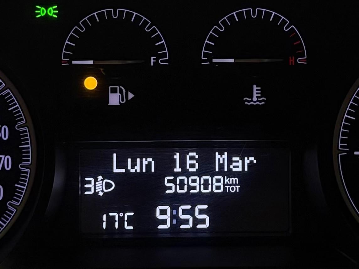 BELLISSIMA LANCIA YPSILON MTJ VERSIONE GOLD CON SOLI 50.908 KM