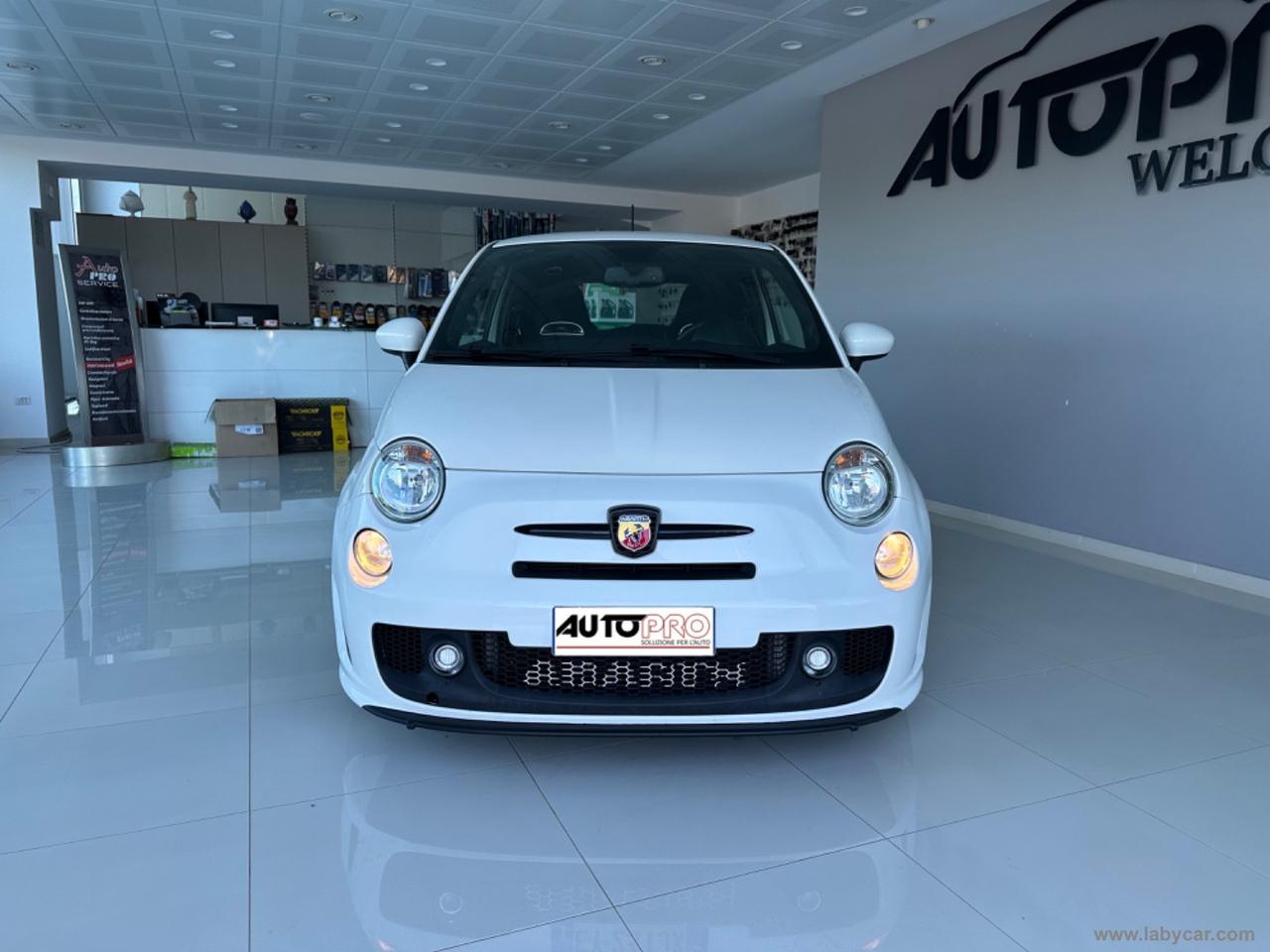 ABARTH 500 1.4 Turbo T-Jet Custom