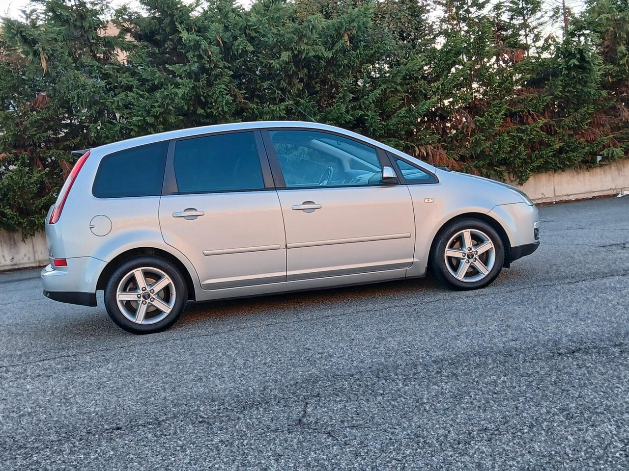 Ford C-Max TITANIUM AUTO IMPECCABILE