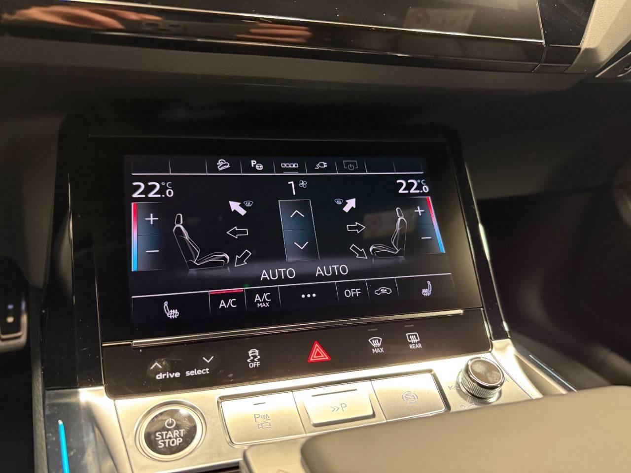 AUDI Q8 SPORTBACK E-TRON 55 QUATTRO S LINE - RENT TO BUY