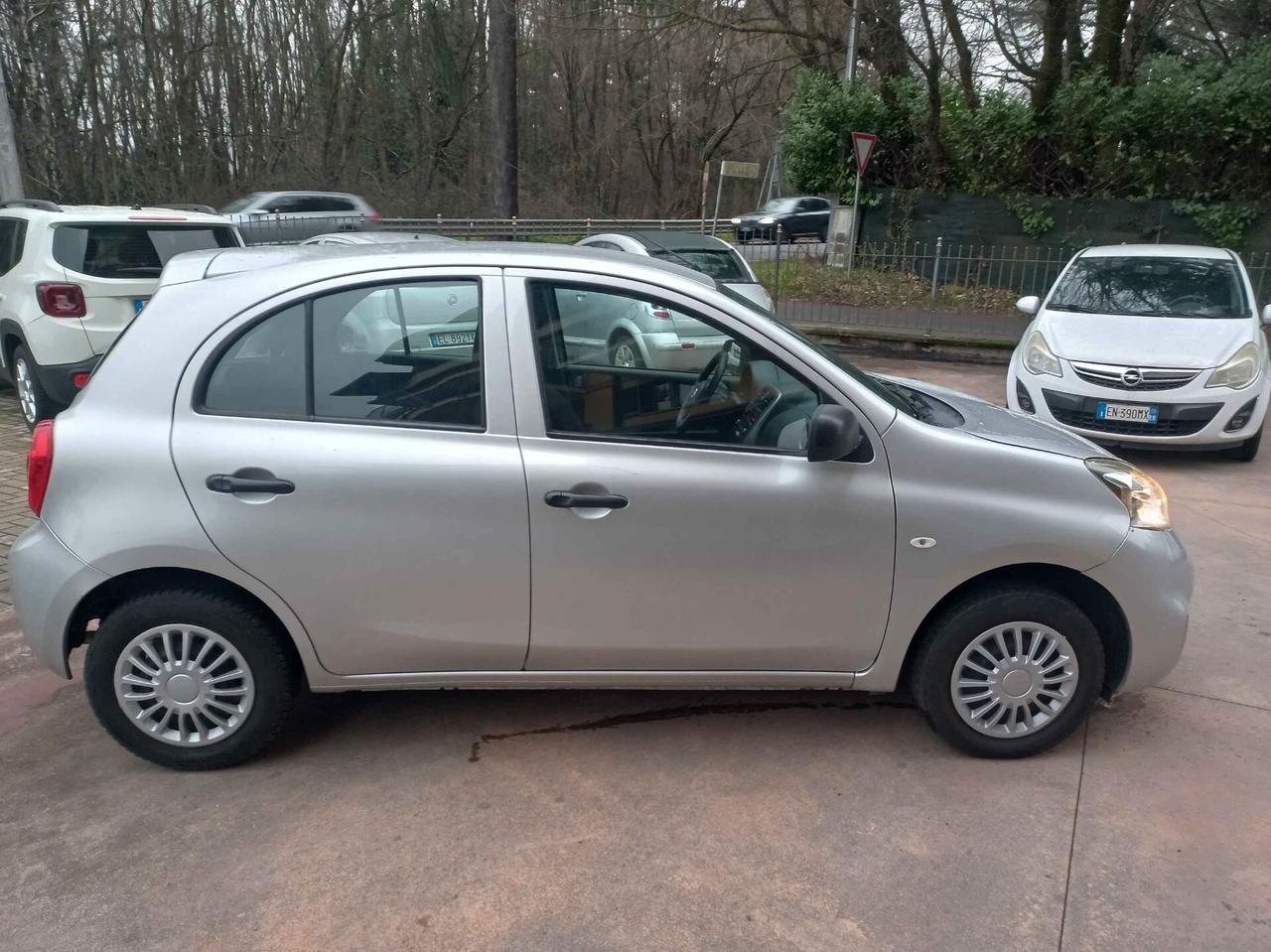 Nissan Micra 1.2 12V 5 porte Acenta
