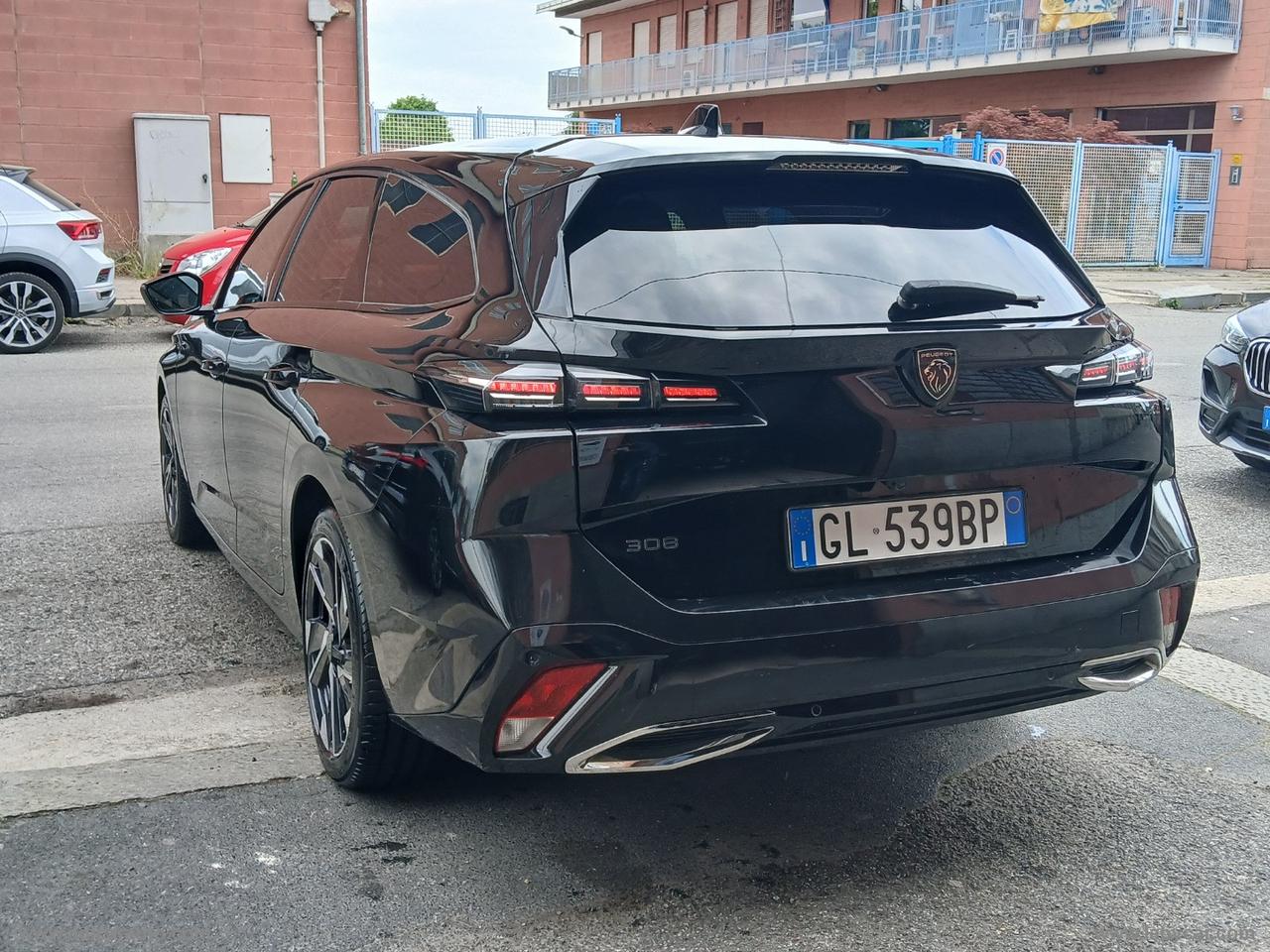PEUGEOT 308 BlueHDi 130 S&S EAT8 Allure Pack