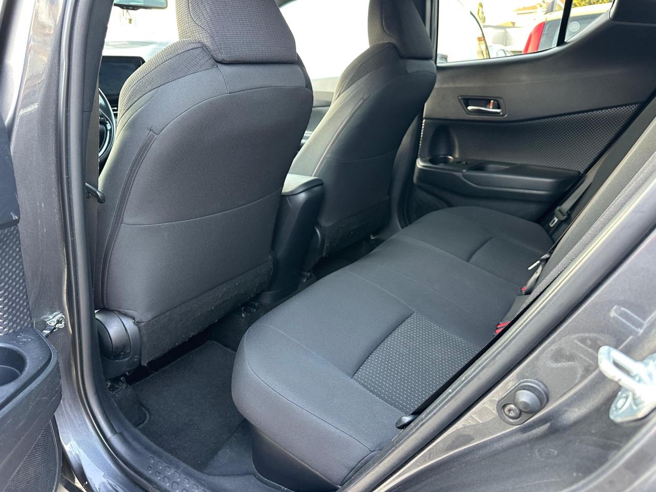 Toyota C-HR 1.8 Hybrid E-CVT Lime Beat Special Edition