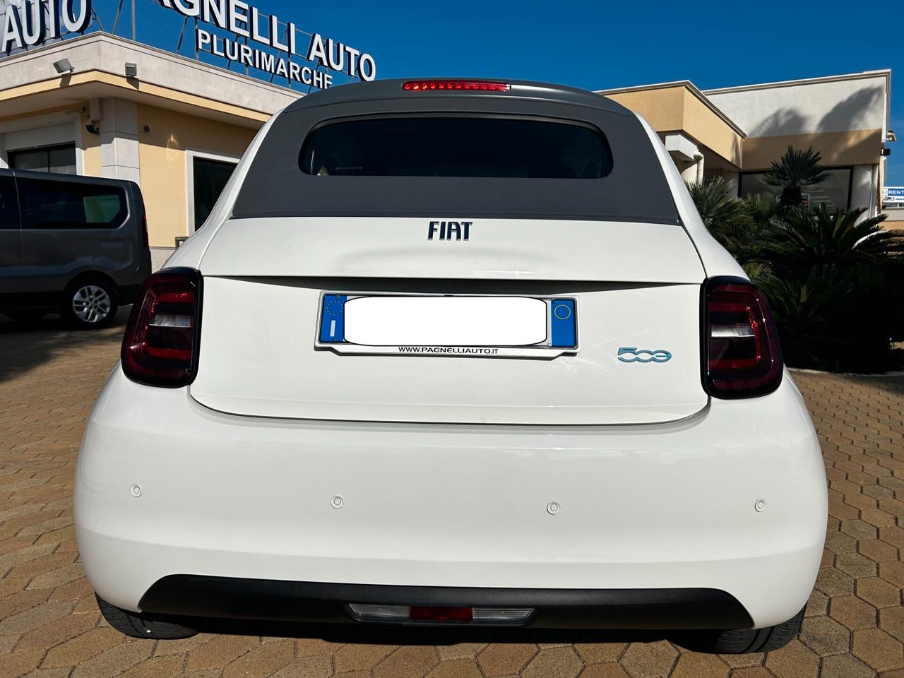 Fiat 500 Passion Cabrio 42 kWh NAVI FULL LED