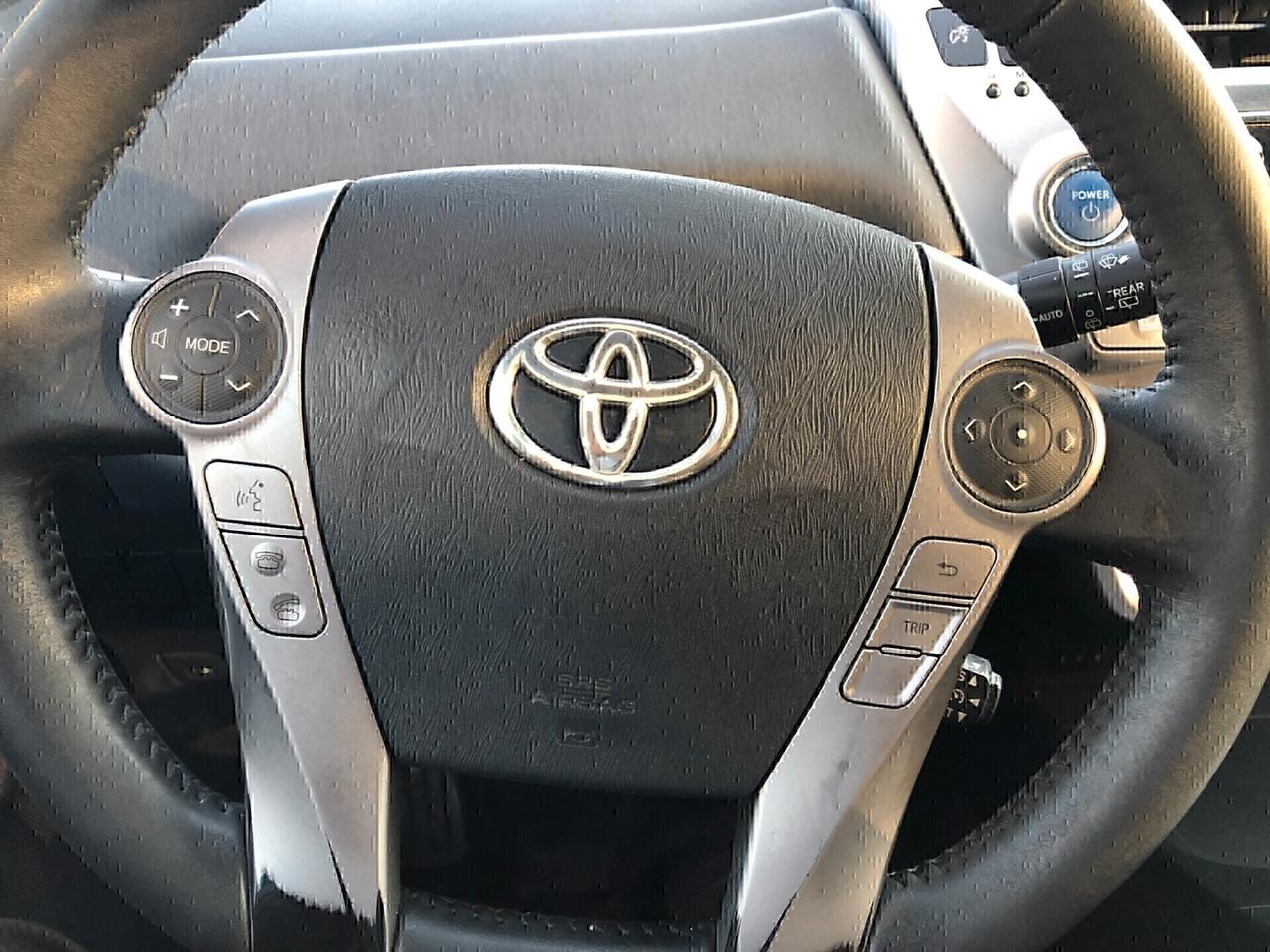 Toyota Prius 1.8 Active 7 POSTI LIBRETTO TAGLIANDI TOYOTA